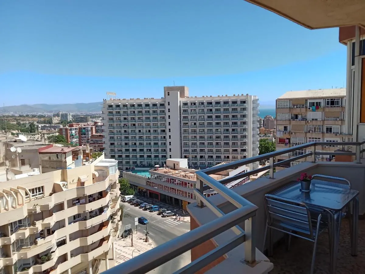 Estudio En Torremolinos Centro Daire 0*,  İspanya