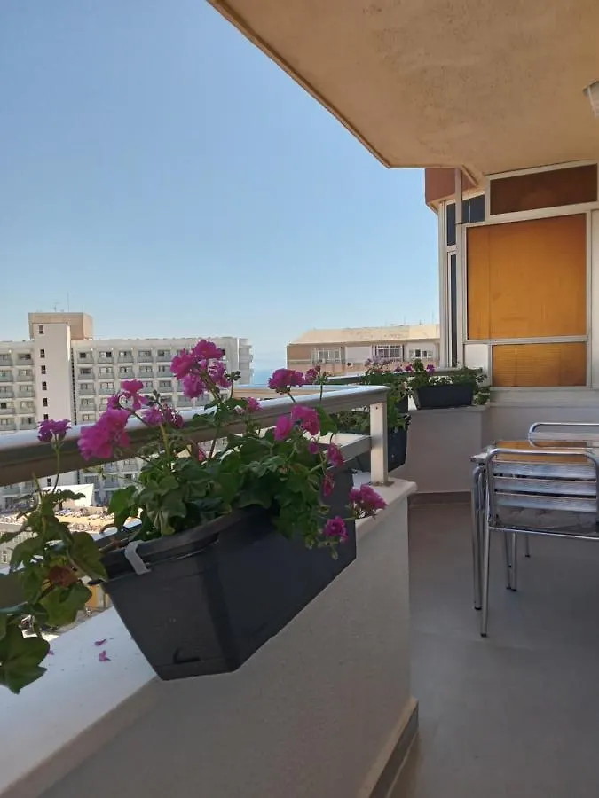 Estudio En Torremolinos Centro Daire